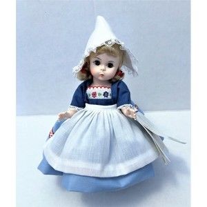 Madame Alexander Netherland Doll Vintage International 8 Straight Leg 1983 #591